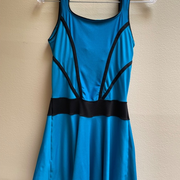 Nike  Women's Blue & Black Small Dry-Fit Tennis / Golf Dress - Picture 4 of 6